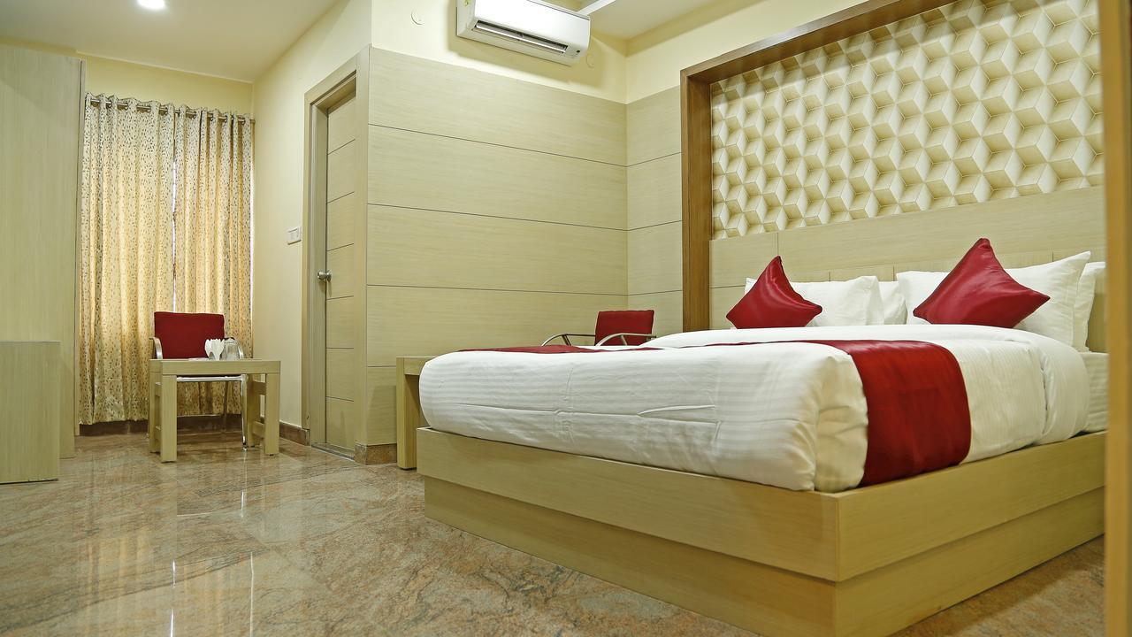 Hotel Shoba Elite Bangalore Esterno foto