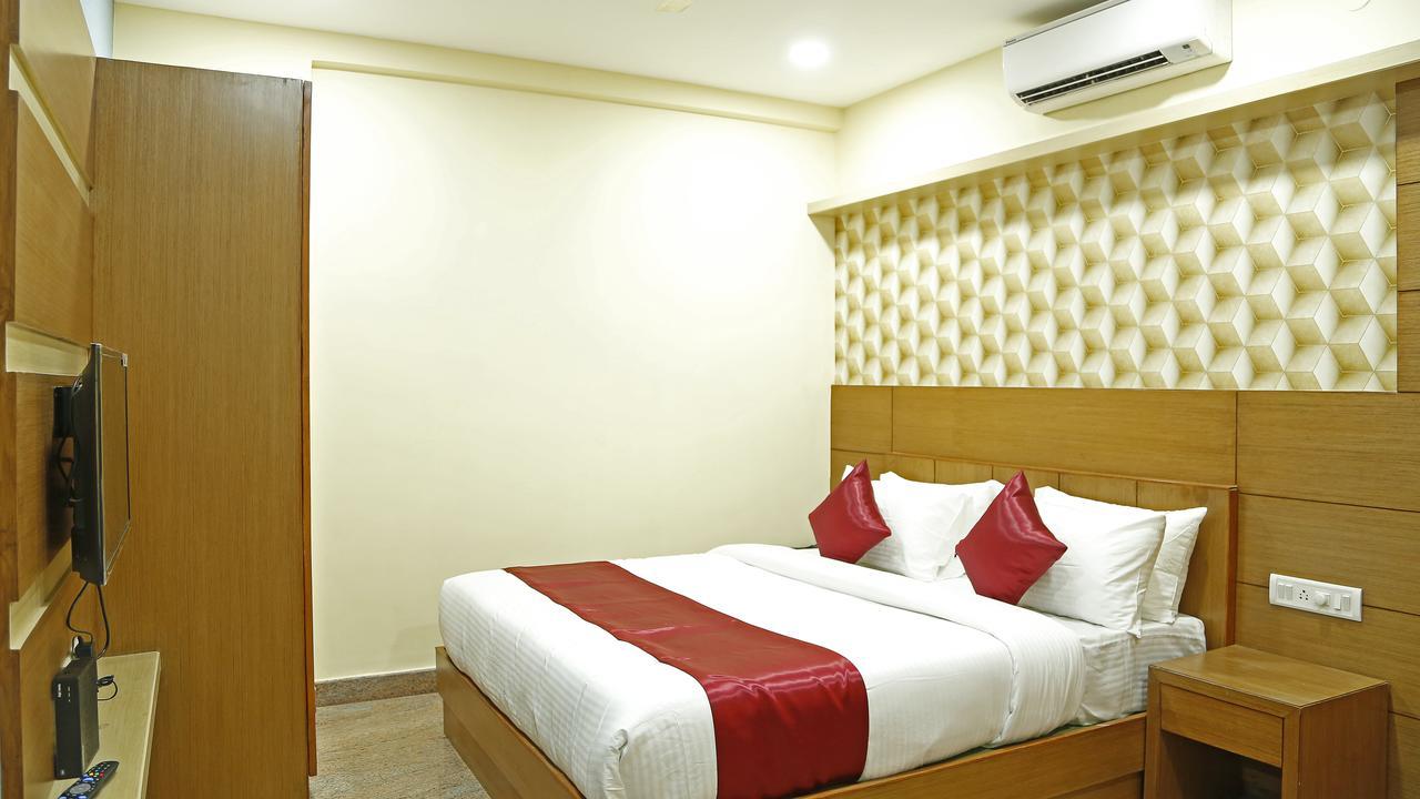 Hotel Shoba Elite Bangalore Esterno foto