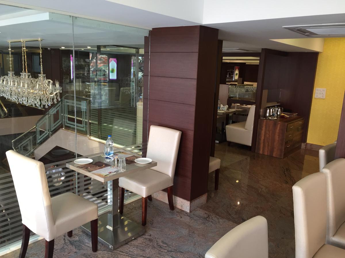 Hotel Shoba Elite Bangalore Esterno foto
