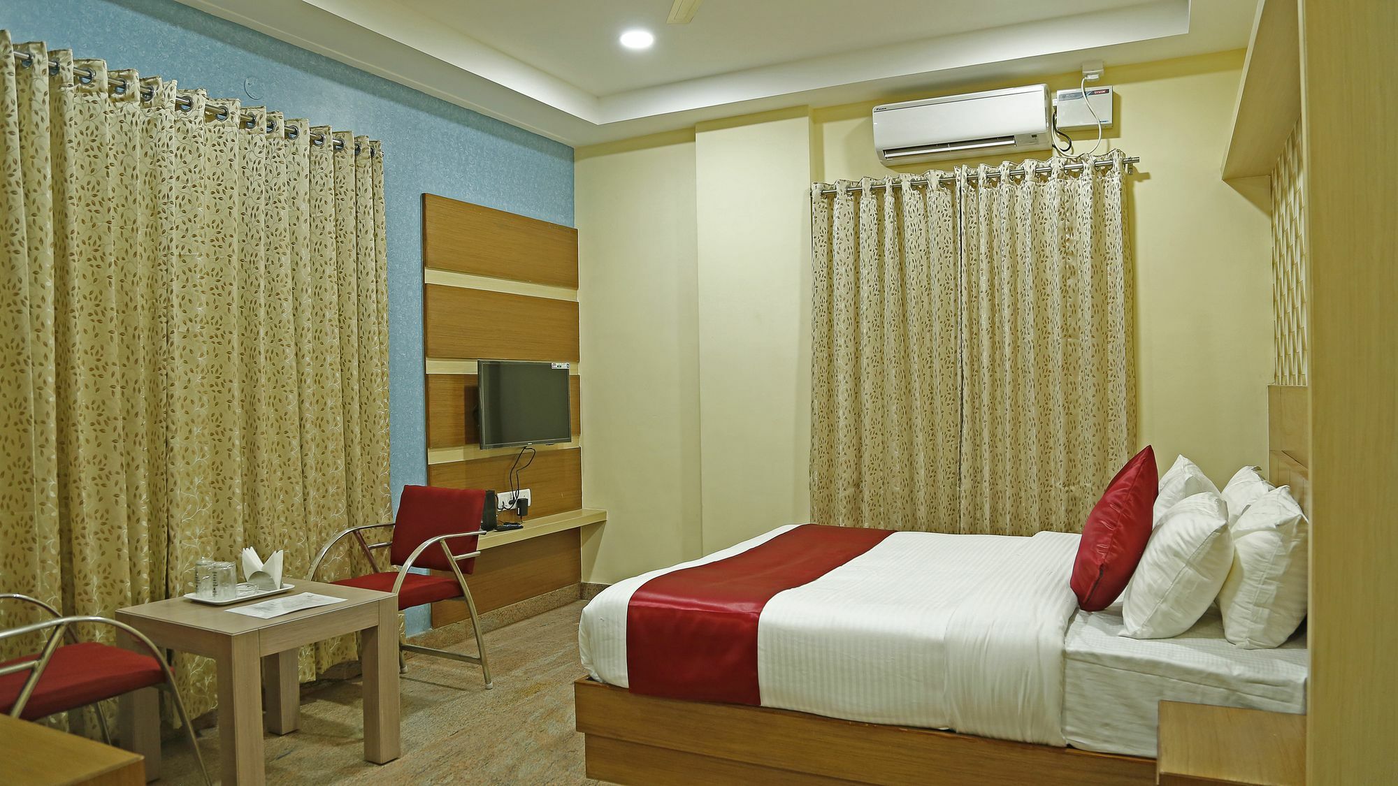 Hotel Shoba Elite Bangalore Esterno foto